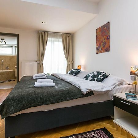 Art Apartments Prague II Екстер'єр фото