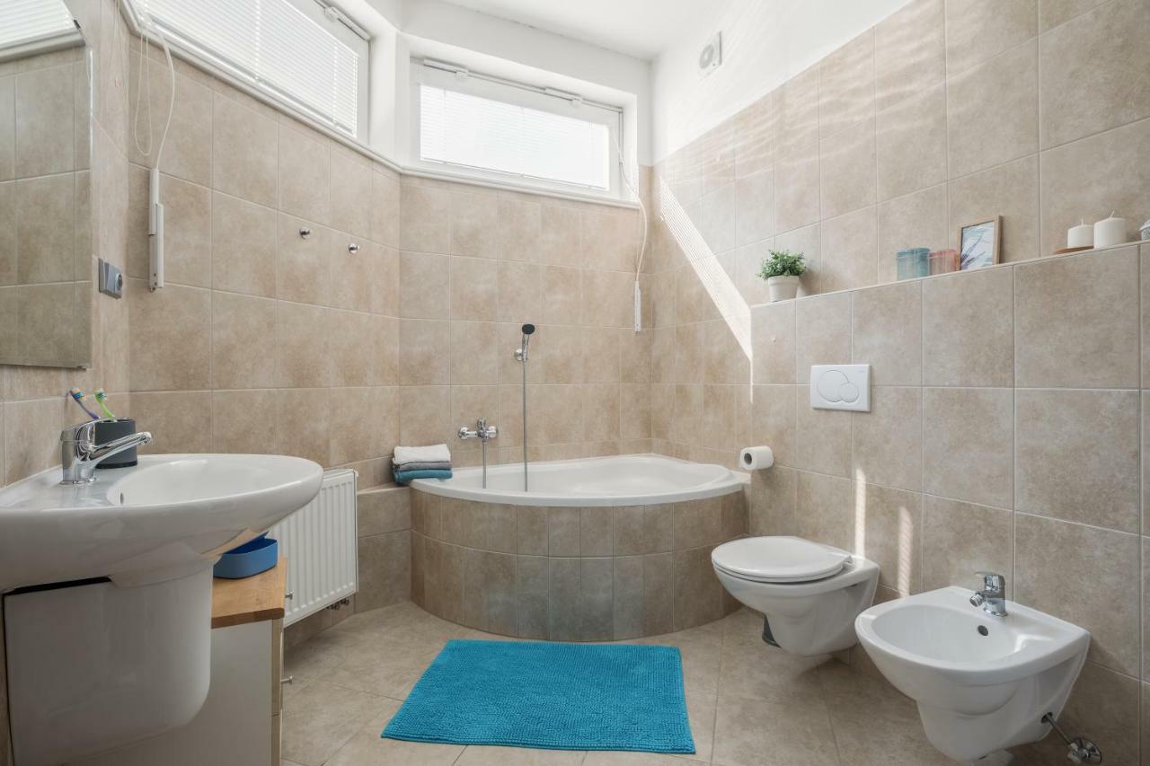 Art Apartments Prague II Екстер'єр фото