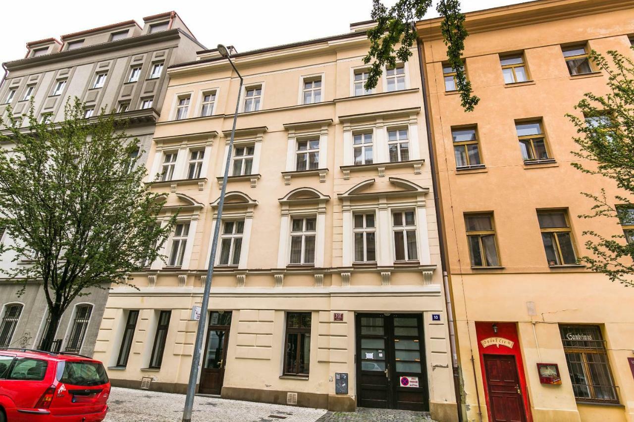 Art Apartments Prague II Екстер'єр фото
